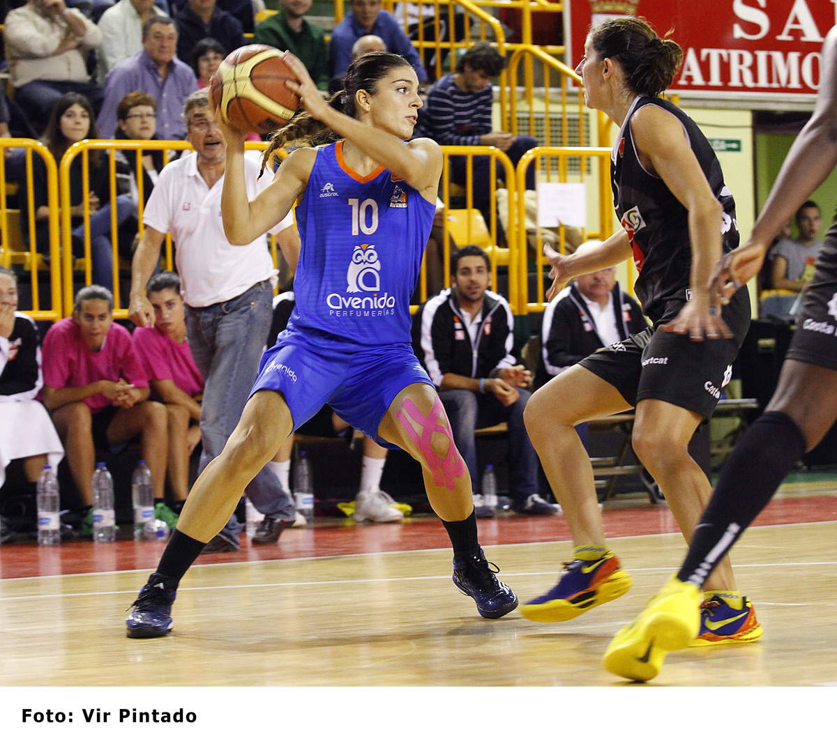 Batacazo inicial para Perfumerías Avenida y Rivas Ecópolis