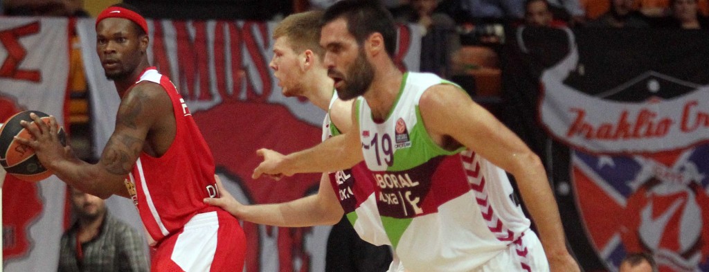 La mejor versión del Laboral Kutxa avanza hacia el Top16 (89-70)