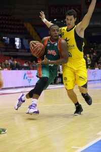 Más problemas en Sevilla. Jacob Pullen, apartado del equipo y a punto de salir