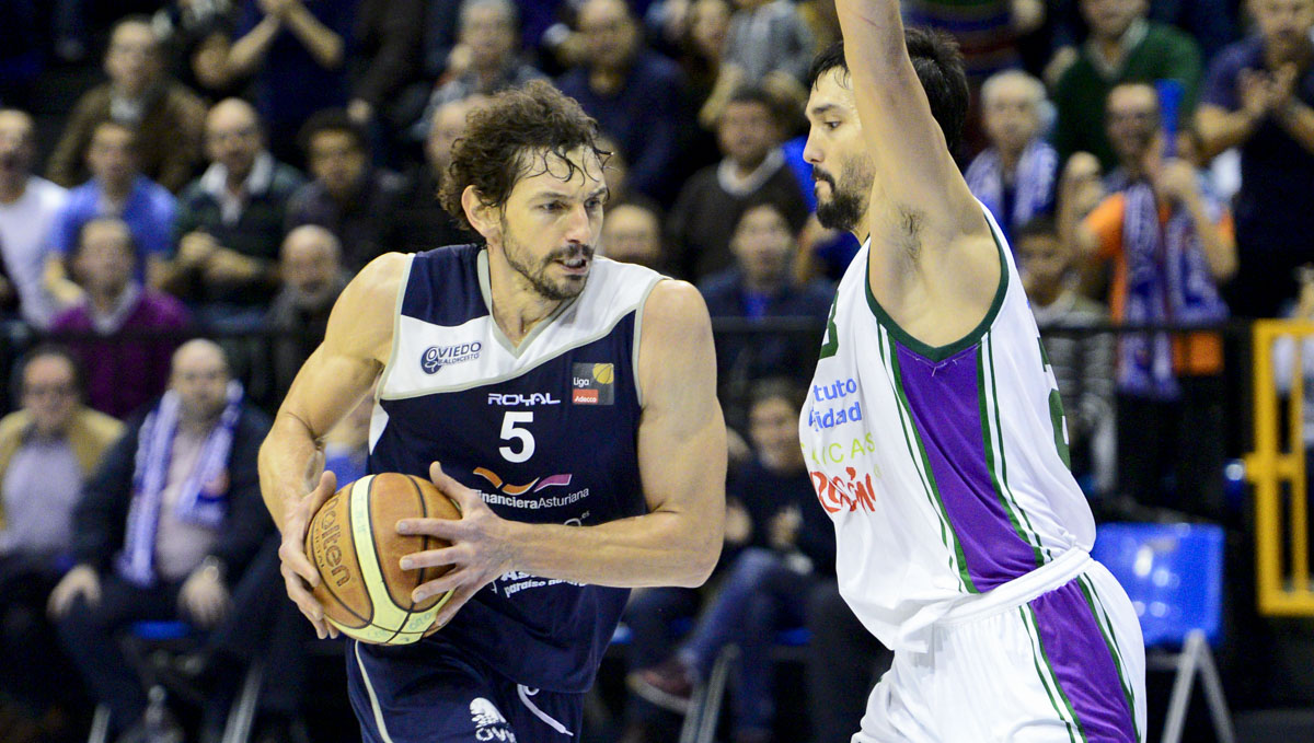 Palencia humilla a Burgos en el derbi castellano. ¡Cinco equipos comparten liderato!