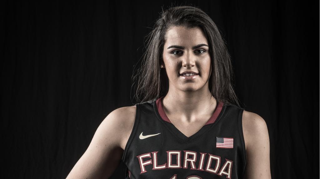 Santa Claus regala a Leti Romero el permiso para jugar ya con Florida State