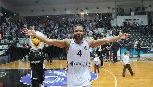 Chris Lofton, el arma más letal en finales ajustados de Europa