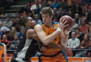 El Valencia Basket más coral puede con un débil Nancy en el estreno del Last 32 (77-46)