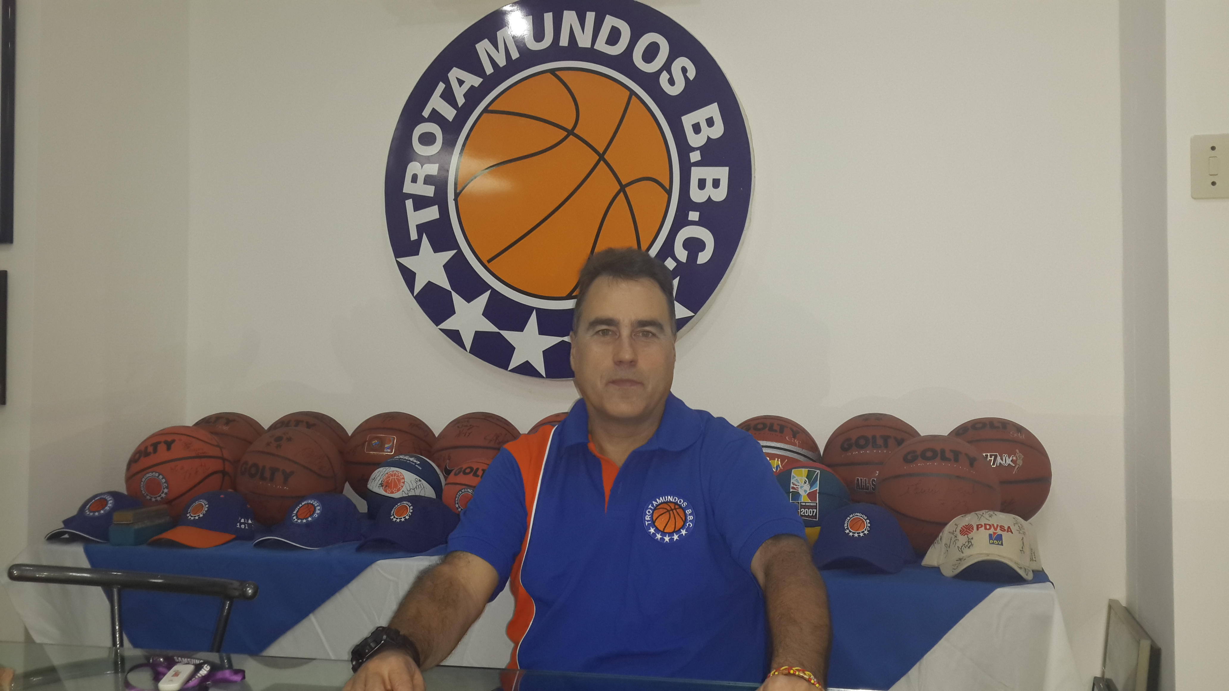 Gustavo Aranzana y Luis Guil arrancan la pretemporada y un campeón sin sudar en Perú