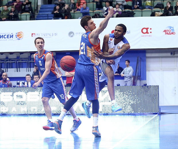 DJ Cooper, nuevo récord en la VTB League con ¡23 asistencias! (VIDEO)