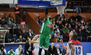 Llega Jordan Farmar al Dogus; rajadas de Ataman; el show de Vesely