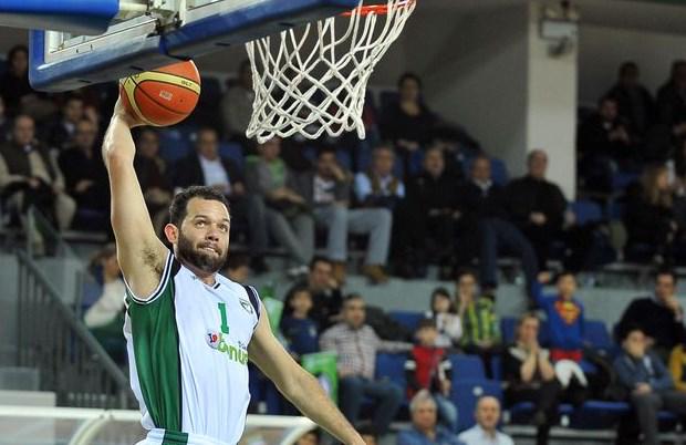 Farmar debuta; guerra pancartera entre Galatasaray y Maccabi; Vujacic, MVP