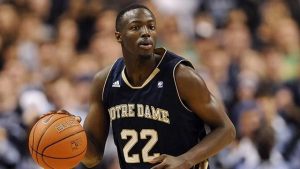 La lista del Wooden Award se reduce a 20 aspirantes; las mejores jugadas de la semana