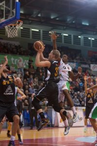 Lleida se impone en el duelo de revelaciones. Ourense y Breogán, líderes