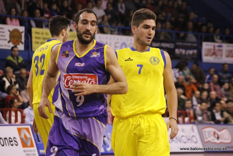 MyWigo se lleva el derbi castellano a costa de un Palencia que no levanta cabeza