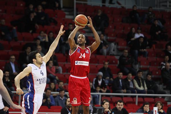 La cosa va de exACBS; Clay Tucker fulmina al Efes; Walsh y Haislip sorprenden al Banvit