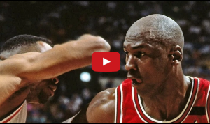 Hace 25 años Michael Jordan y Stacey King unieron sus fuerzas para anotar 70 puntos