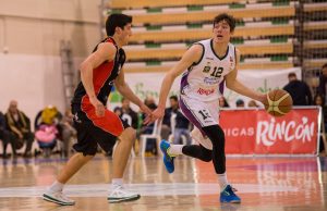 Clínicas se exhibe ante Palma y pone la permanencia al rojo vivo. Guillén, MVP