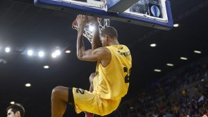 Walter Tavares, incluido en el quinteto ideal de la Eurocup