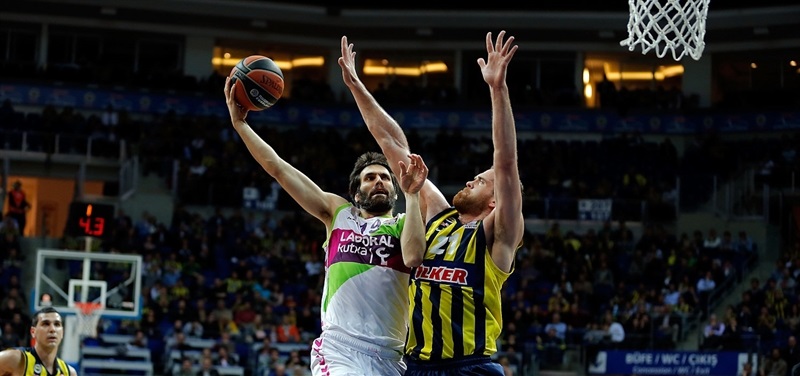 El Laboral Kutxa no logra rematar ante el Fenerbahçe Ülker (91-90)