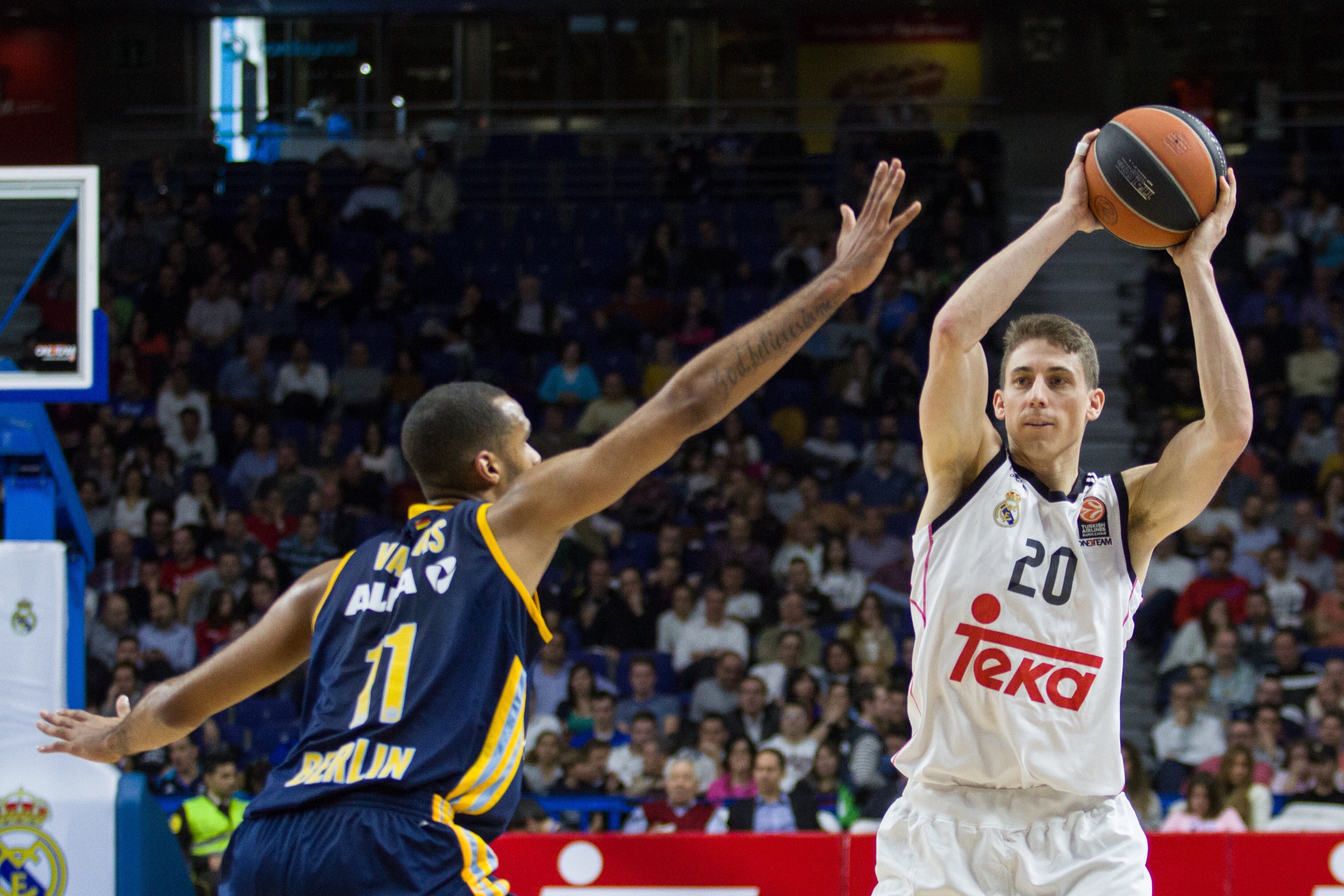 Carroll líder en el Madrid que asegura su pase a Playoffs tras vencer al Alba (93-62)