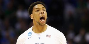 Exhibición de Jahlil Okafor (Duke), futuro número 1 del NBA Draft