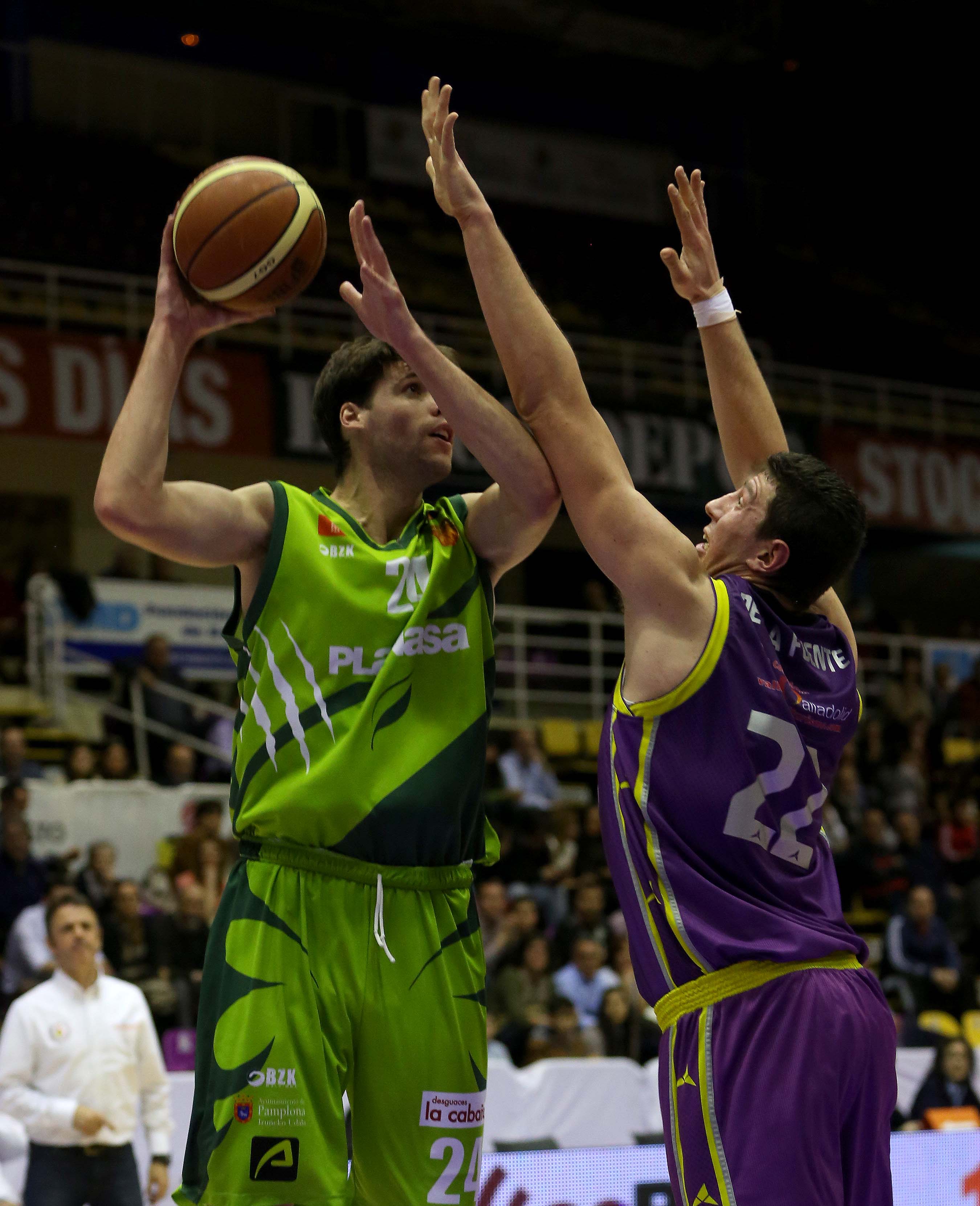 Huesca respira a costa del Prat. Di Bartolomeo, sobresaliente MVP