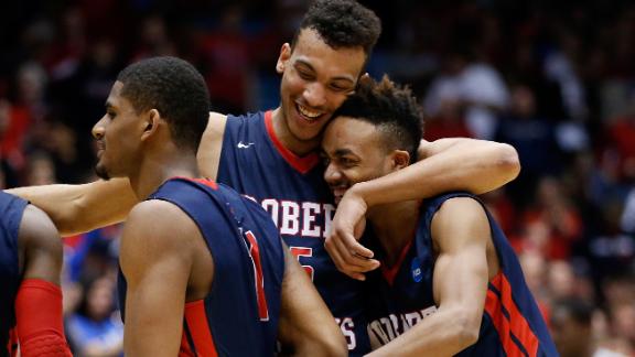 Robert Morris se deshace de la debutante en la Madness UNF; Dayton vuelve a las andadas