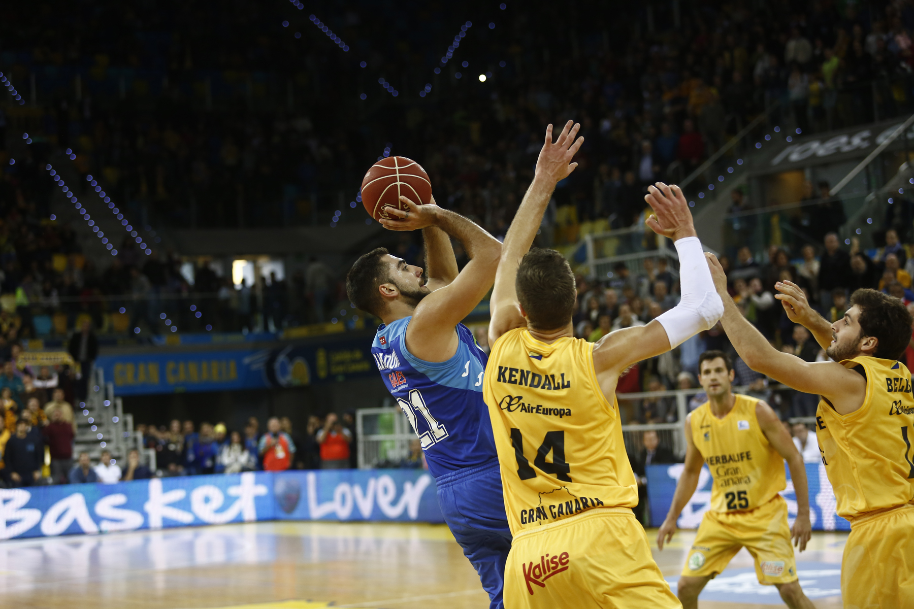 Pietro Aradori disputará los playoffs en Italia con la Reyer Venezia