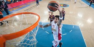 Un Printezis celestial lleva a Olympiacos a empatar la serie. ¿Decidirá el Pireo?