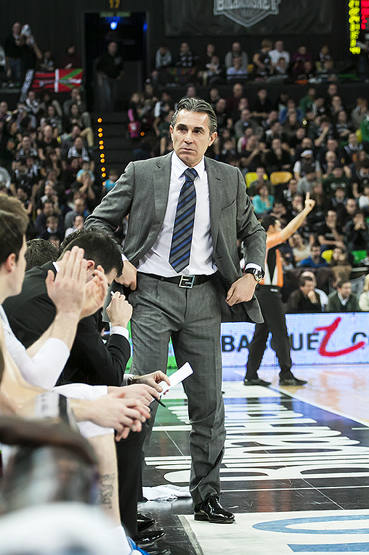 Querejeta hace repaso en Baskonia: Scariolo fuera, Nocioni al Madrid y Pleiss, NBA