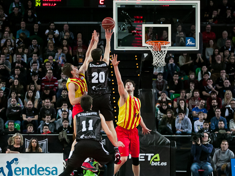 Dejan Todorovic: “Es un privilegio jugar 30 minutos contra el Barça con 20 años”