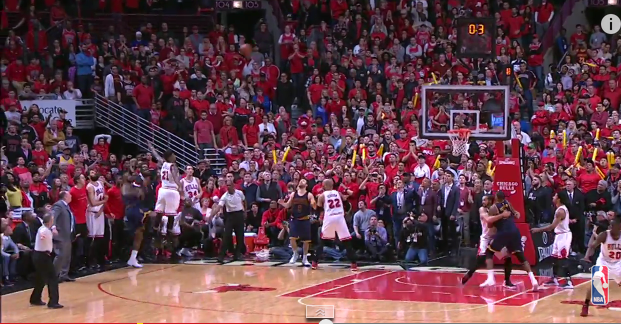 Épico buzzer-beater de LeBron para empatar la serie; Otra paliza de Clippers a Rockets