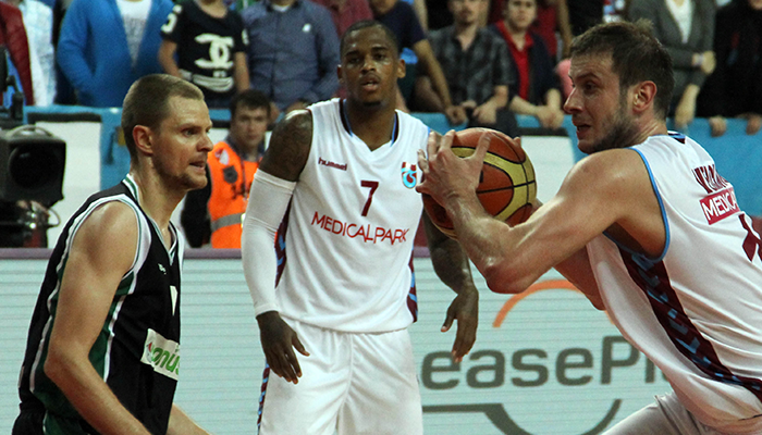 Campanada del Trabzonspor de Velickovic; Efes, Fenerbahce y Karsiyaka, también en semis