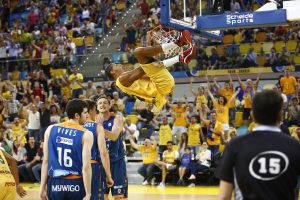 Walter Tavares, de Cabo Verde a Atlanta; Greg Monroe, la guinda para los Bucks