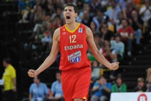 Mirotic y los Gasol liderarán una selección renovada para el Eurobasket 2015