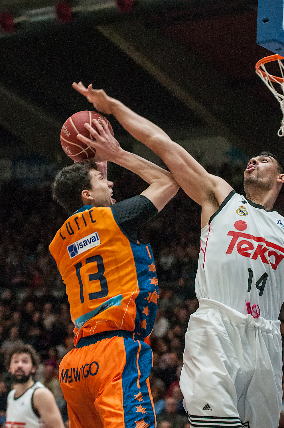 Vladimir Lucic seguirá en Valencia Basket al menos una temporada más