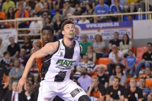 El Real Madrid se hace con Álex Suárez, que seguirá en el FIATC Joventut como cedido