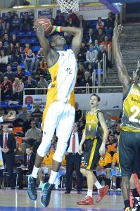 El FC Barcelona apuesta por el físico de Moussa Diagné