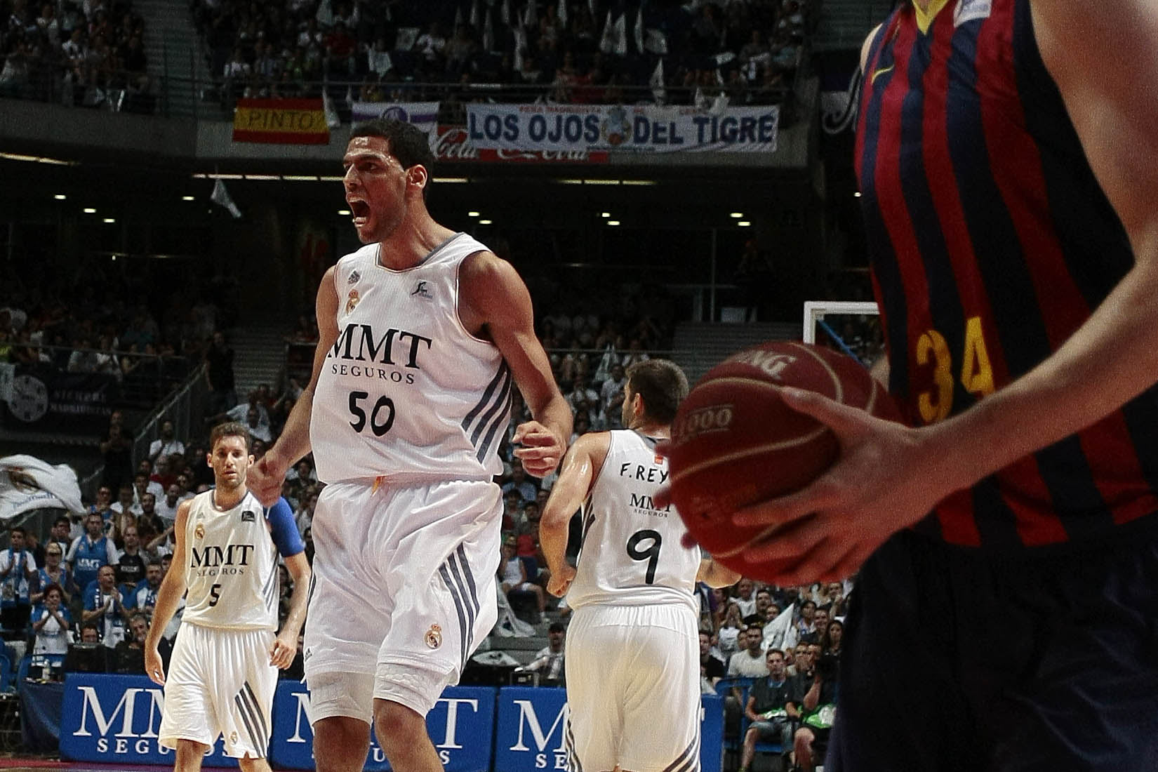 Mejri probará en Dallas; Mike Scott, detenido; Lieberman será asistente en los Kings