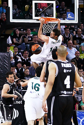 Freeland regresa a Europa de la mano del CSKA; Kalinic, al Fenerbahce