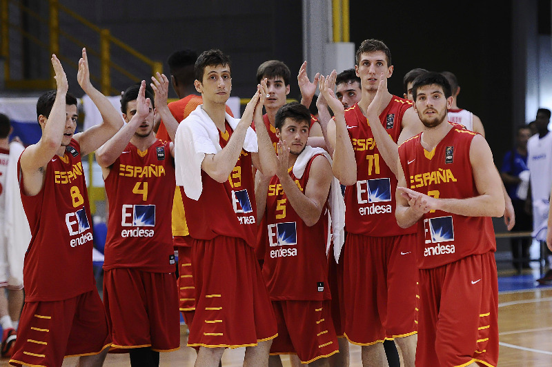 #U20M Primera fase (J2): remontada ante Rusia a base de triples y segunda victoria (60-69)