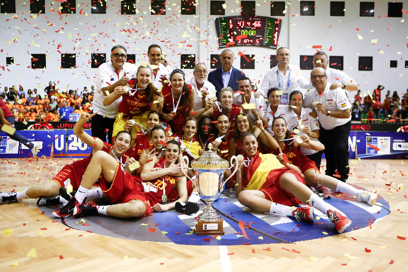 #U20F España se lleva el oro ante Francia (47-66); Leticia Romero, MVP