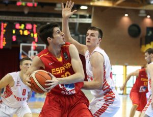 #U20M Primera fase (J5): España supera a Polonia (52-72) y ya conoce a sus nuevos rivales