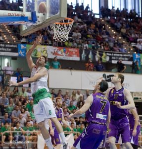 Juan Cabot seguirá en Castelló. Washburn, se aleja