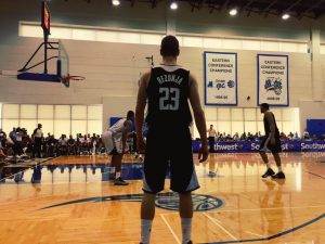 VÍDEO Mario Hezonja debuta en Summer League con los Magic con un triple ganador