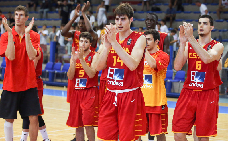 #U20M Segunda fase (J3): líderes superando a Turquía (48-57); Bélgica, rival en cuartos