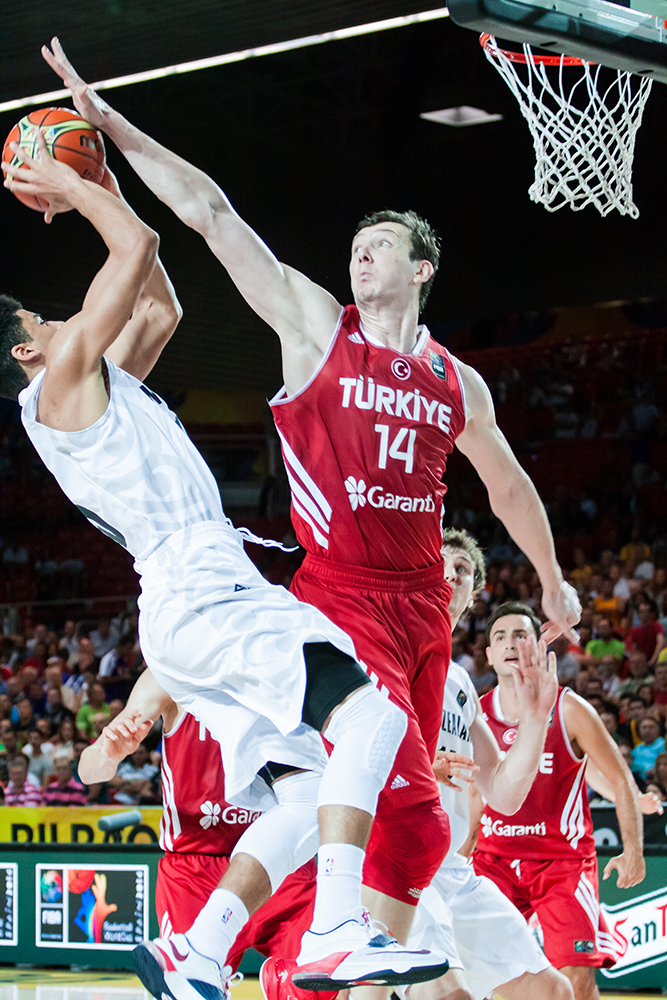 Asik, Causeur y Nurkic se perderán el Eurobasket; Marjanovic es duda
