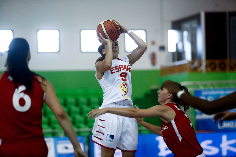 #U20F Primera fase (J3): las españolas, de menos a más, pasan de ronda invictas (77-51)