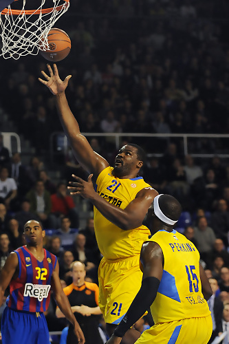 Big Sofo por Marjanovic en el Estrella Roja; Sanikidze, al TED Ankara; Draper, a Kuban