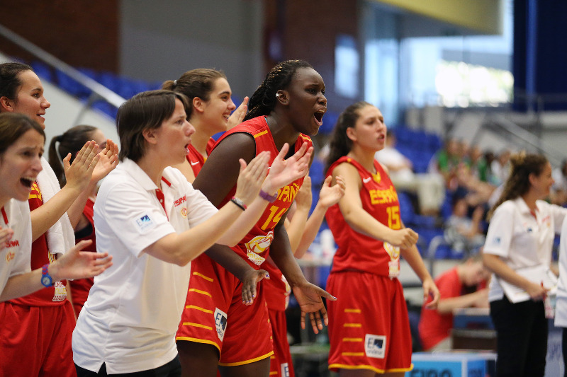 #U18F Segunda fase (J2): Victoria en otra prórroga y a por el liderato vs Francia (67-68)