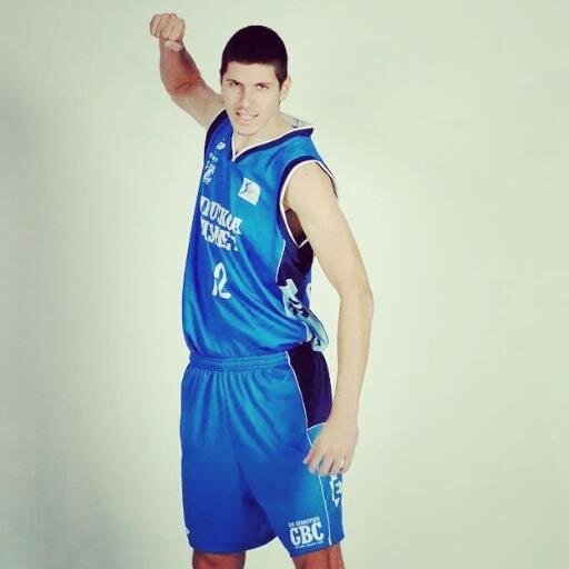 Goran Huskic llega cedido a Peñas Huesca