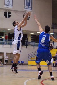 Simeón tumba al COB. Breogán lidera, Palencia arrasa. Múgica MVP