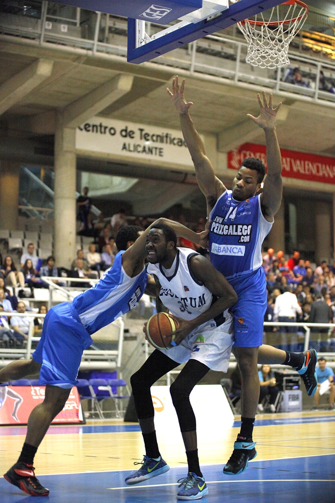 Kody sigue en Lucentum. Max Solé, garantía para Getafe. Arruti, a Zornotza