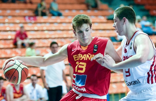 #U16M 2º Fase: España cumple contra Inglaterra y pasa al Playoffs como primera de grupo